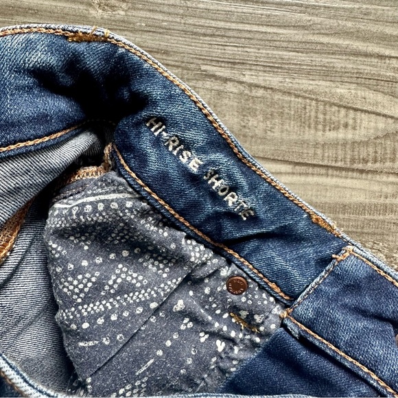 AEO Next Level Stretch Hi-Rise Shortie - Picture 4 of 6